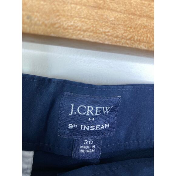 J. Crew Factory 9" Inseam Navy Blue Tech 100% Polyester Shorts Men's Size 30 - Picture 6 of 9